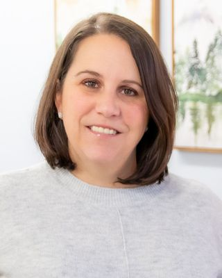 Leslie Keenaghan LICSW